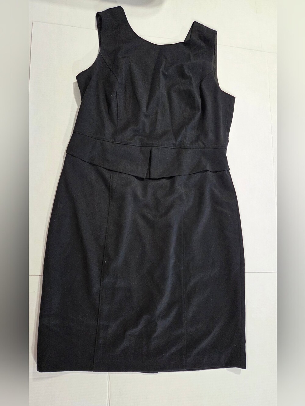 Classic Black Sleeveless Peplum Sheath Dress
